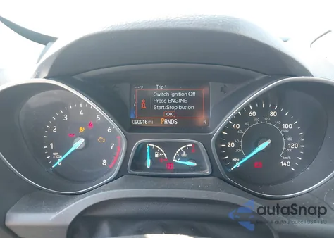 2019 Ford Escape Titanium z USA, uszkodzony, nr VIN 1FMCU0J92KUA58519